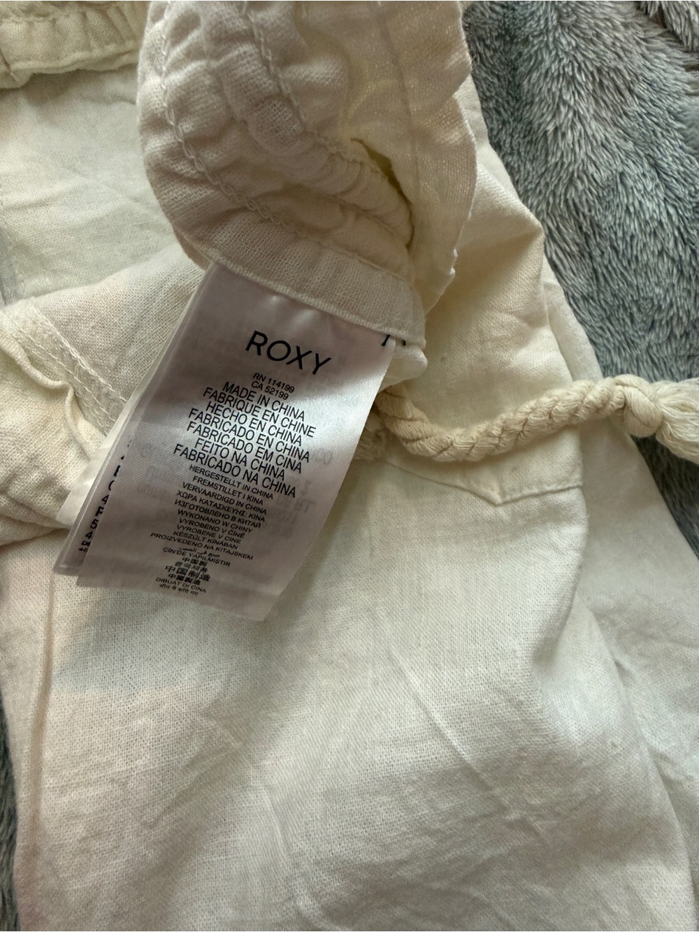 new Roxy pants - Picture 8 of 12